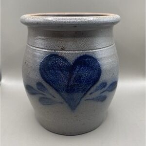 Rowe Pottery Works 1991 Salt Glaze Stoneware Heart Crock Cambridge Wisconsin
